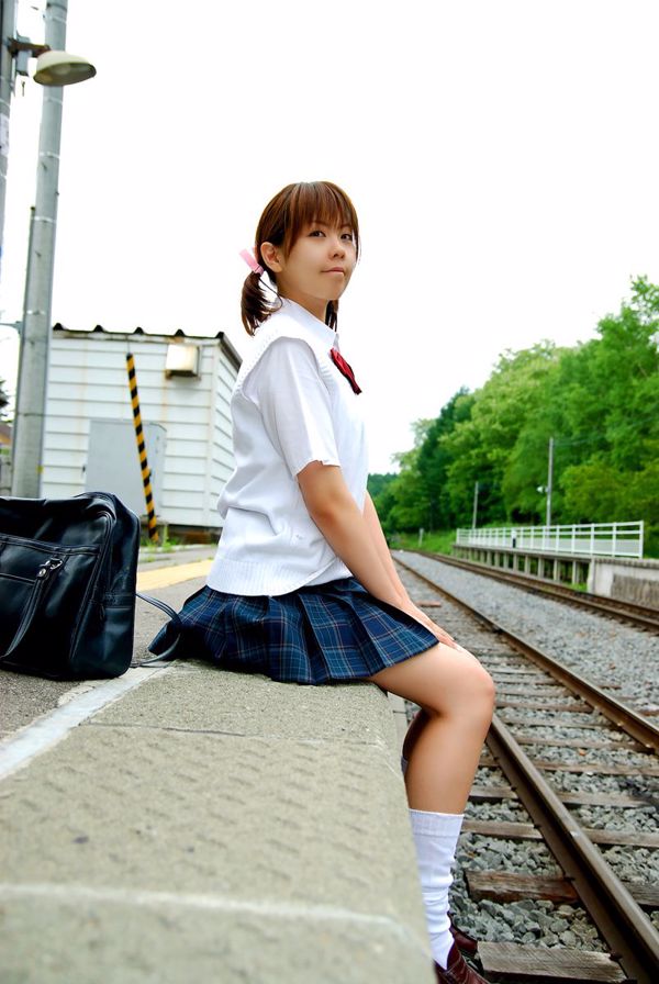 [Bomb.TV] Novembre 2009 Rina Akiyama