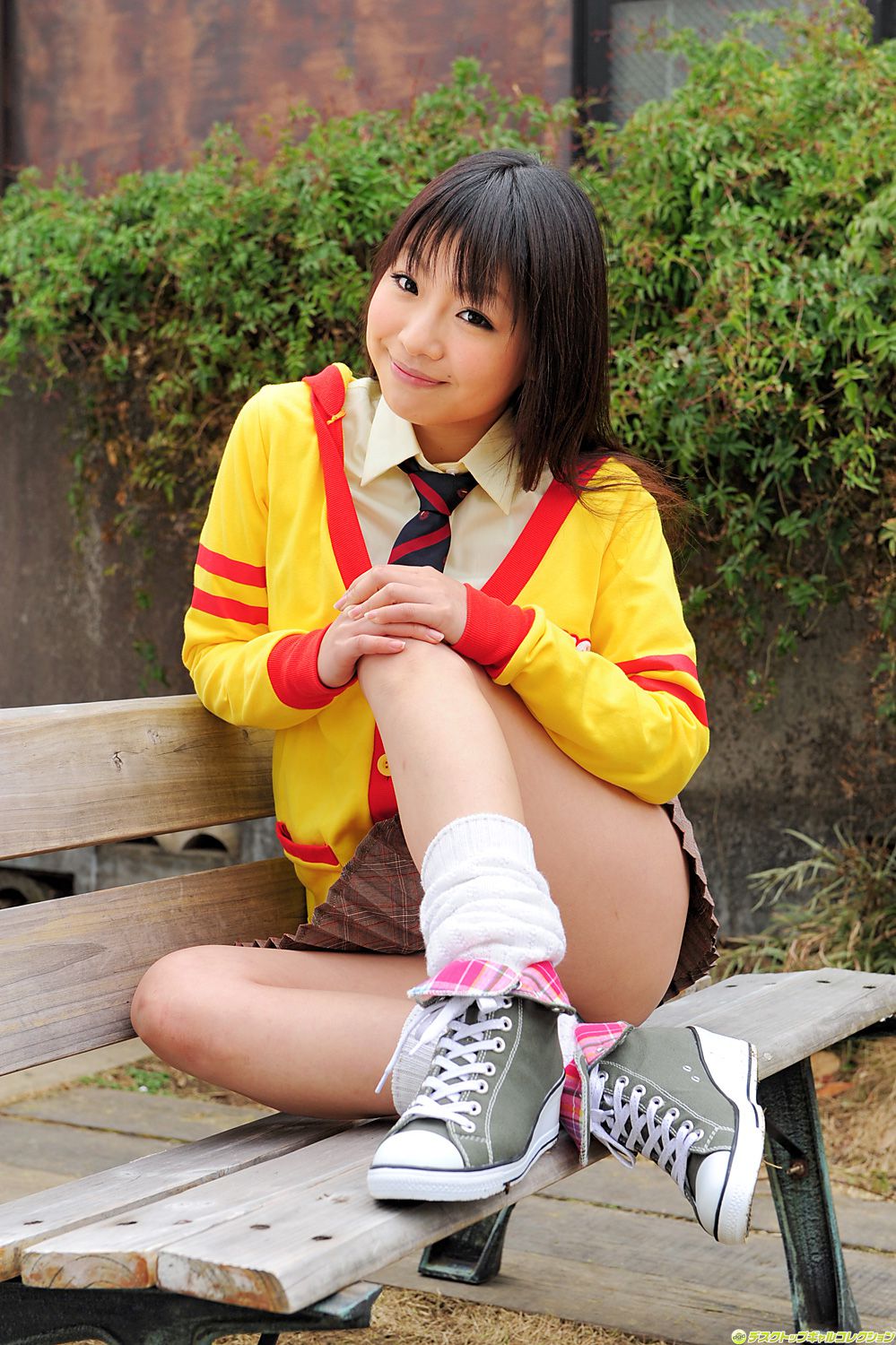 [DGC] NO.830 Sakura Haruno Haruno さくら Uniform beautiful girl paradise Page 66 No.05c53a