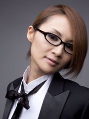 Yu Kobayashi "YU keren BIJIN" [Sabra.net] Gadis Ketat