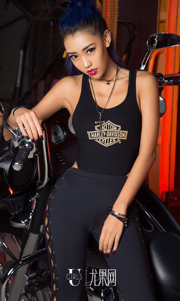 Xiao Hei "Cool Girl!